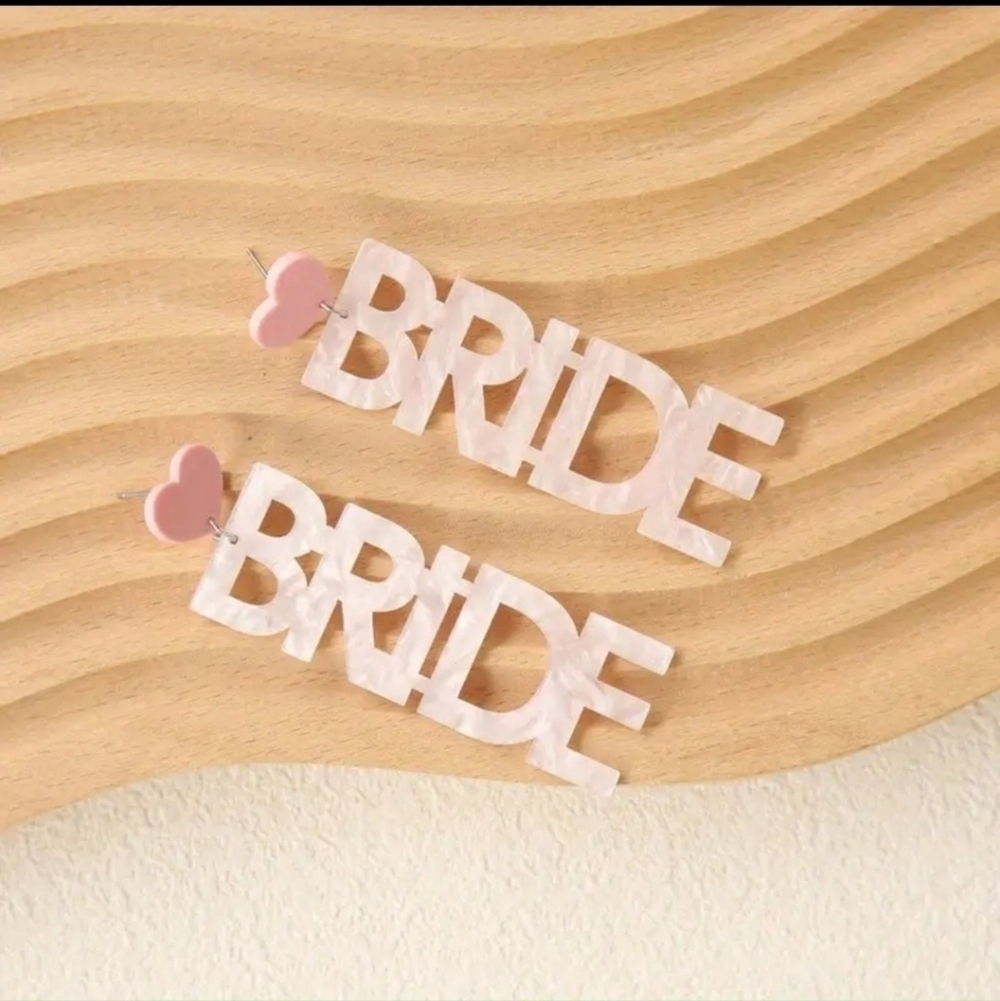 BRIDE Letter Drop Earrings Bridal Dangle Earrings Pink